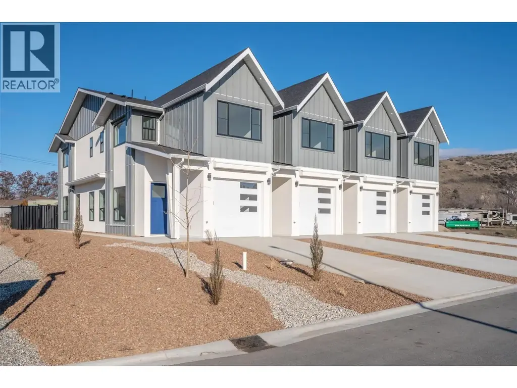 194 Maple Place Unit# 2, Oliver